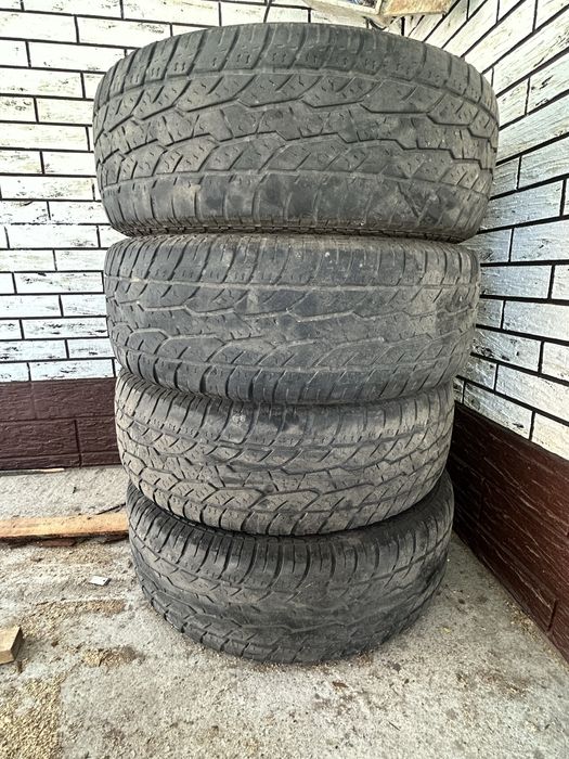 Продам резину всясезонка