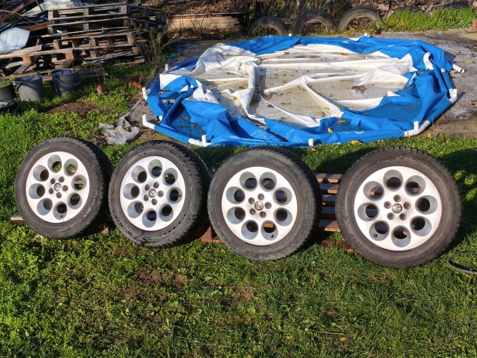 Джанти със зимни гуми за Алфа