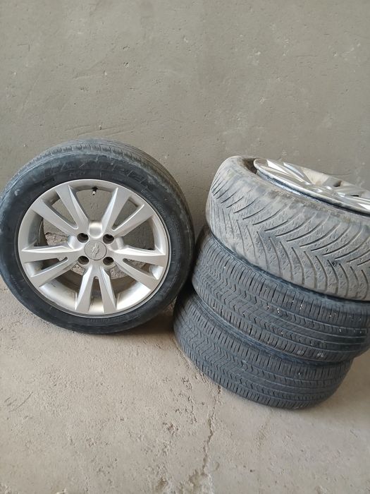 R15 diska sotiladi