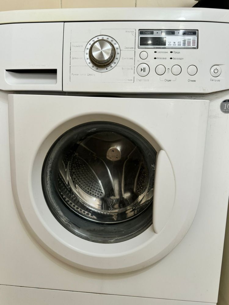 Продам стиральную машинку LG на детали