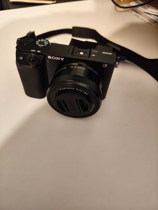 Sony Alpha A6100 Aparat Foto Mirrorless