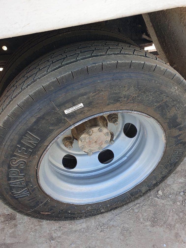 5tonnalik Isuzu sotiladi