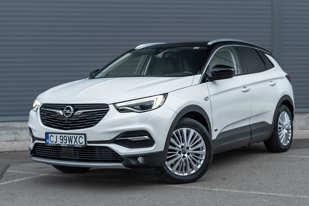 Opel Grandland X Plug-In Hybrid 1.6 PHEV AT8 – 224 CP – 2020