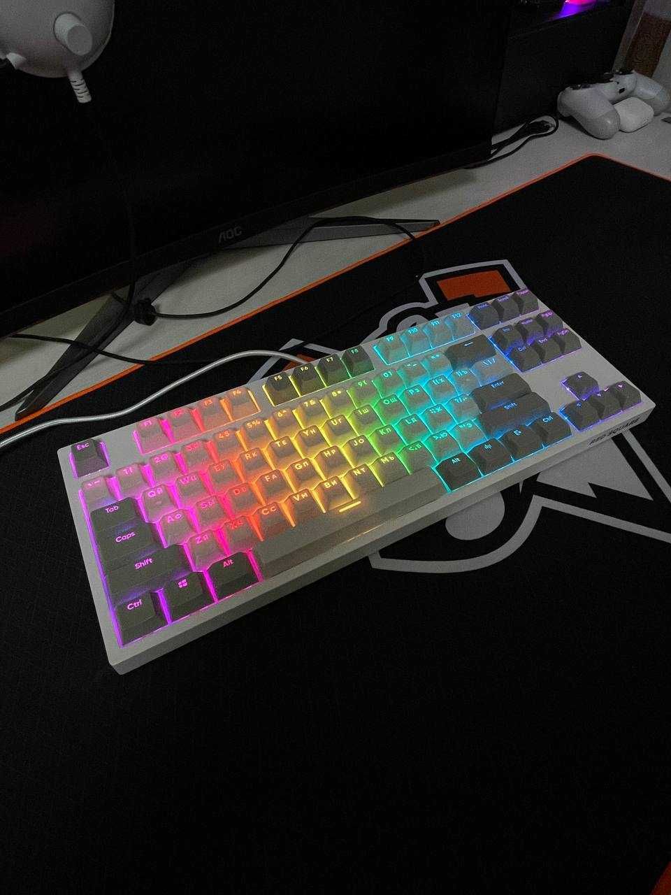 Механическая клавиатура Red Square Keyrox TKL