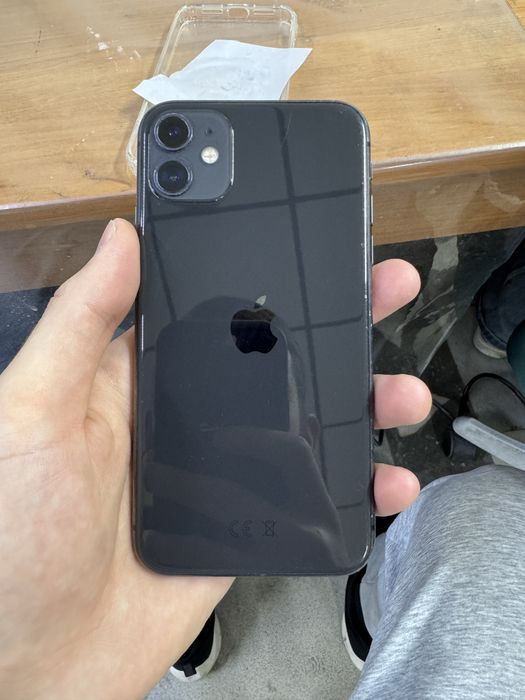 Продам срочно iphone 11  64gb