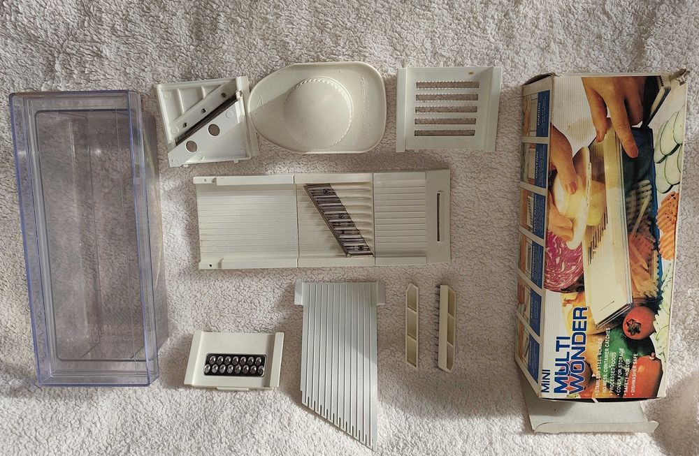 Кухненско комбинирано ренде 6х1