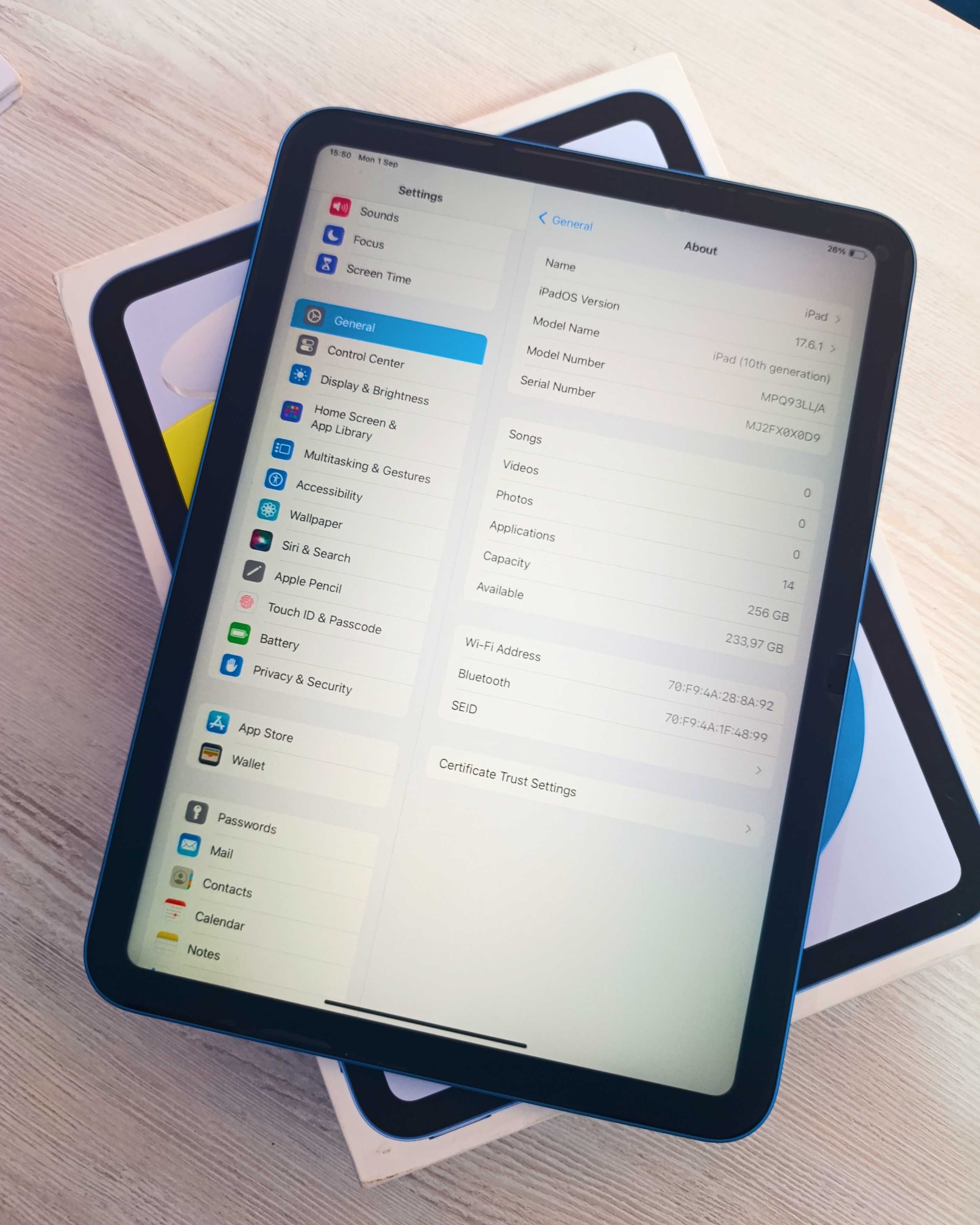 iPad 10 - 256 GB, Wi-Fi, 8 GB RAM
