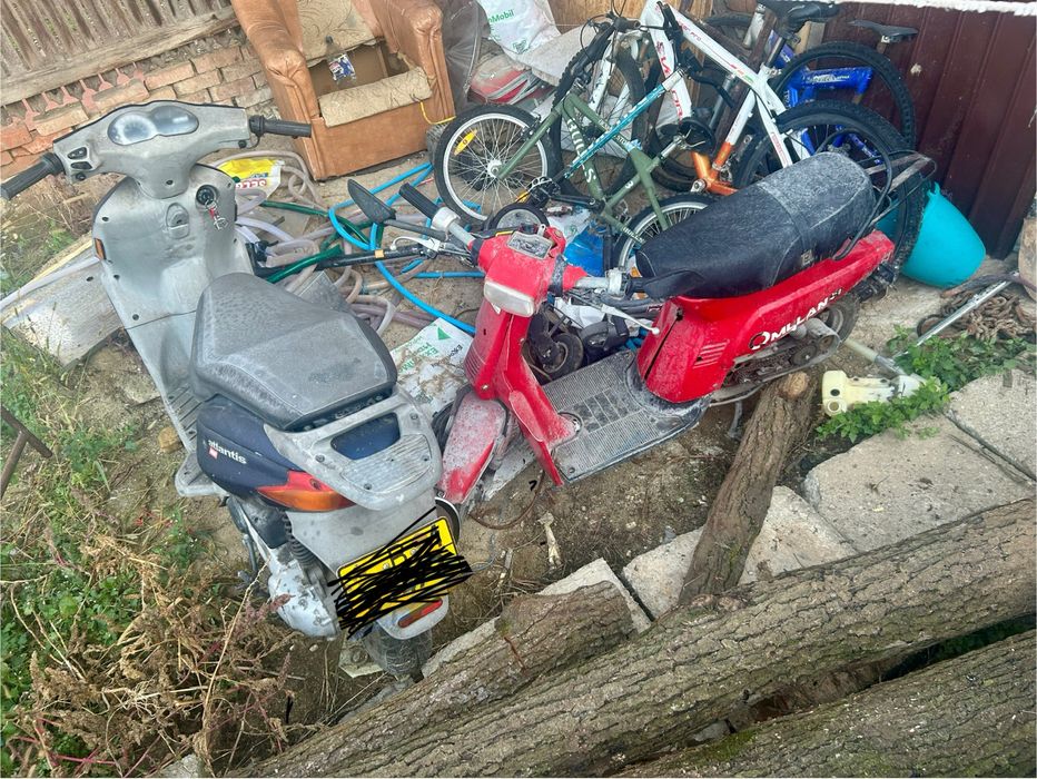 Scutere perfect fuctionale mai multe detali în privat