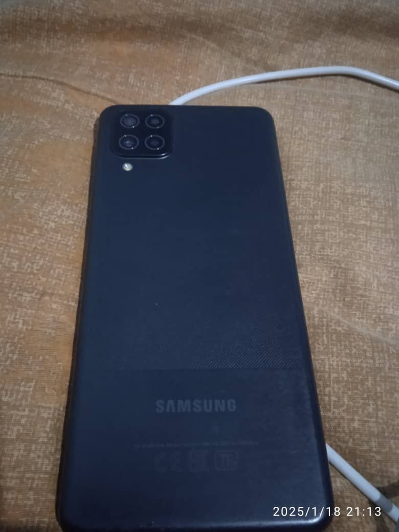 Samsung galaxy a12