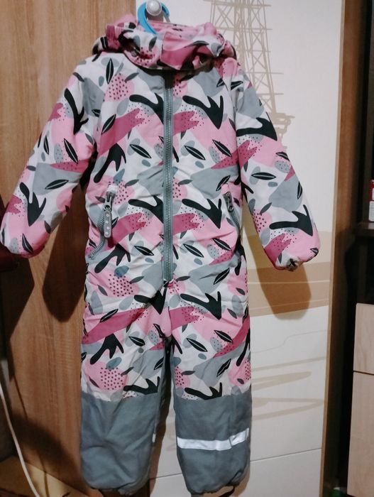 Продам детский зимний комбинезон!