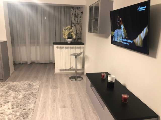 Proprietar, inchiriez garsoniera ultra lux- Costin Georgian, metrou