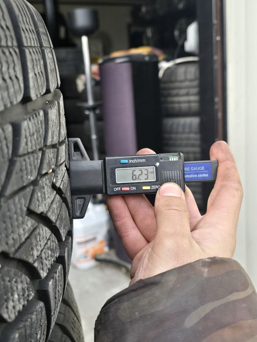 4 Броя 225/55/17 Dunlop 2x7,5mm 2x6,2mm