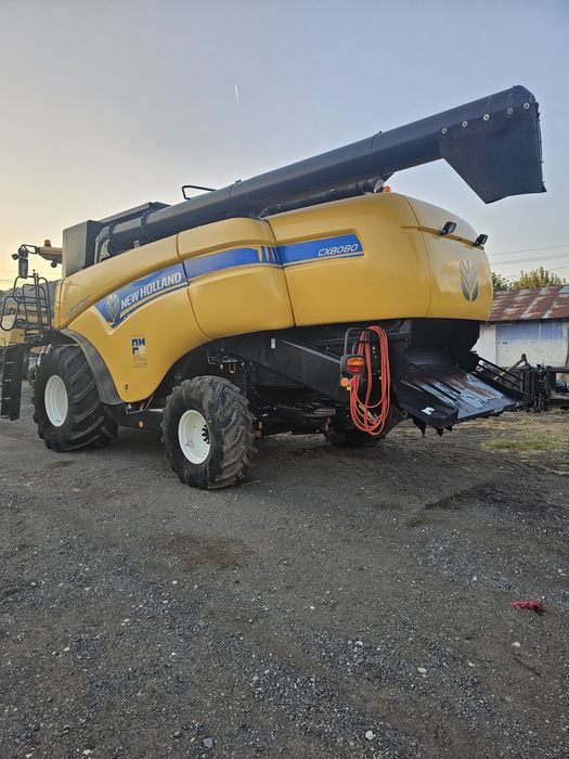 Combine New Holland Cx8080, 8.80, fendt, Challenger, laverda