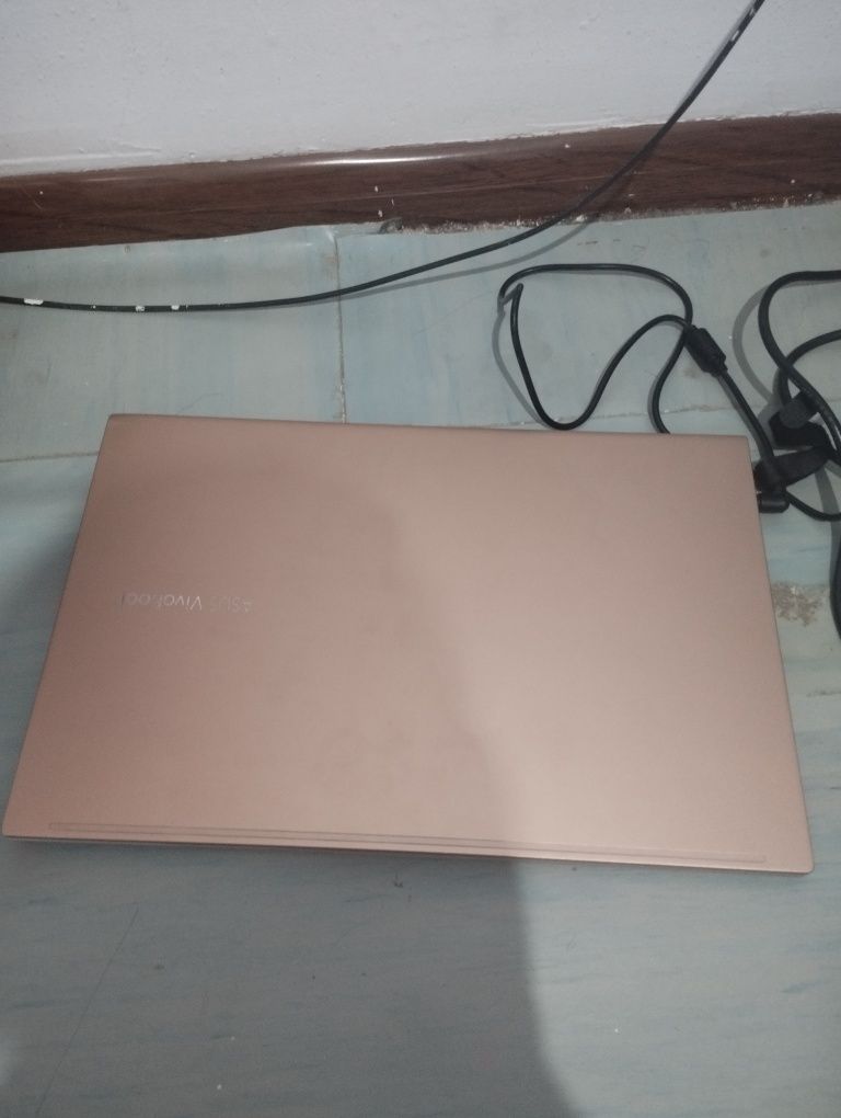 Ноутбук Asus vivobok15