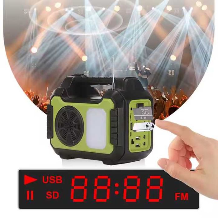 Panou solar 8 acumulatori LiIon 4 bec incarcare telefon radio mp3 blue