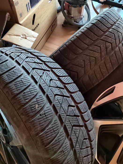 Зимни Гуми Pirelli 235/55/19