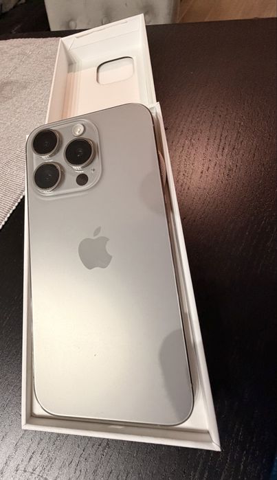 Vand iPhone 15 Pro 256 GB Titanium 5G