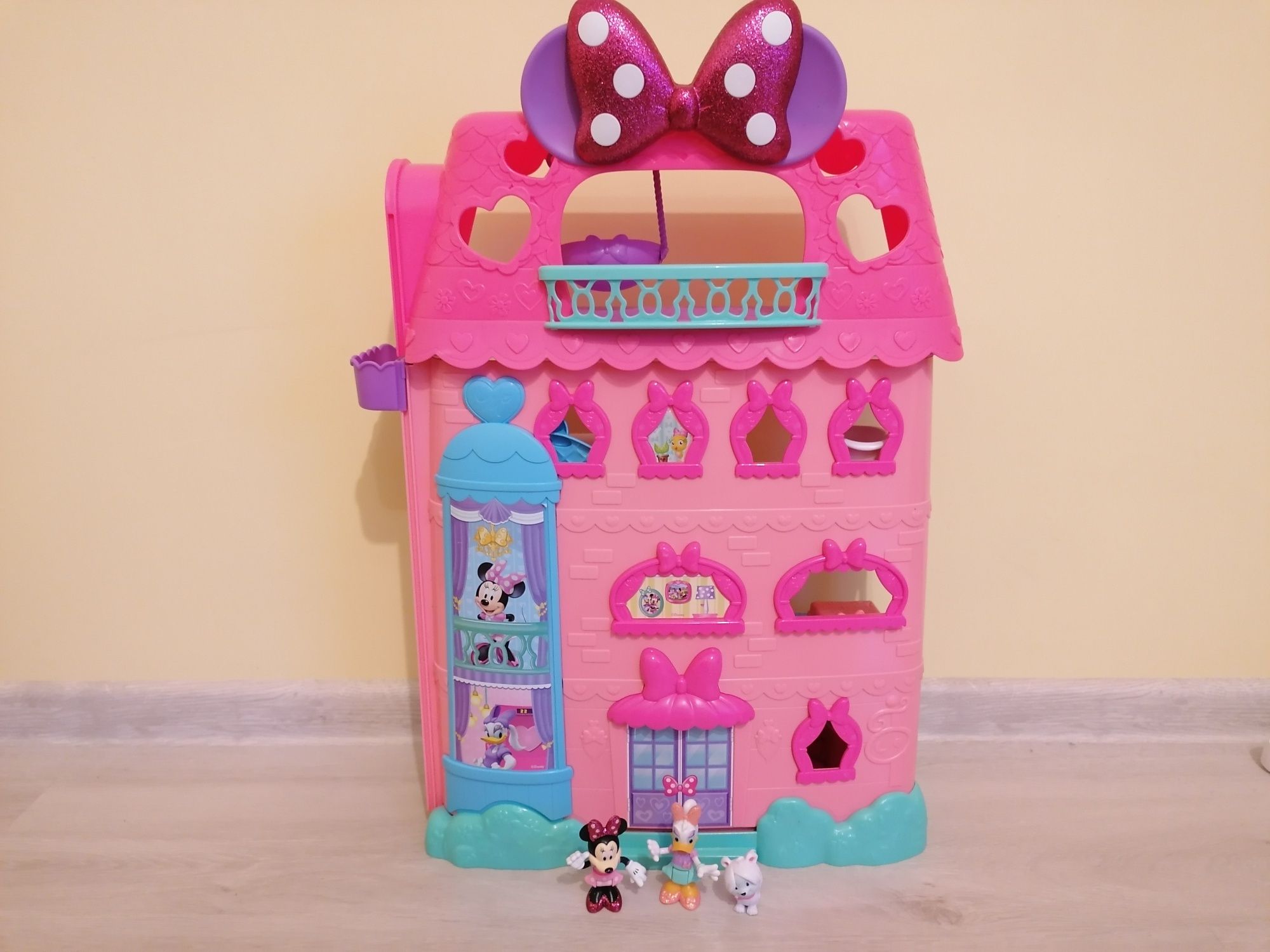 Casa /căsuța minnie