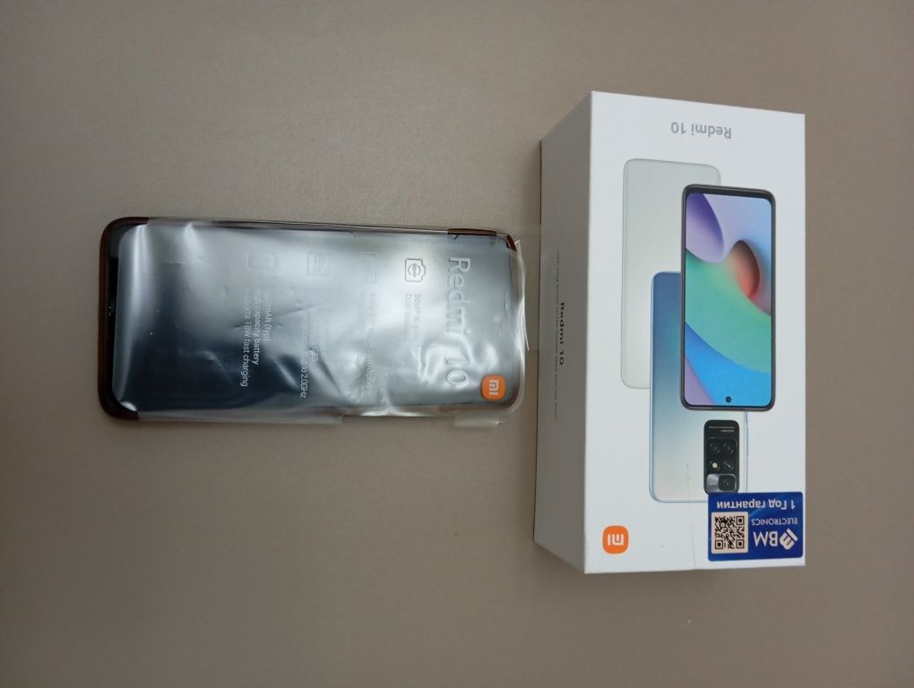 Редми 10  64 gb.