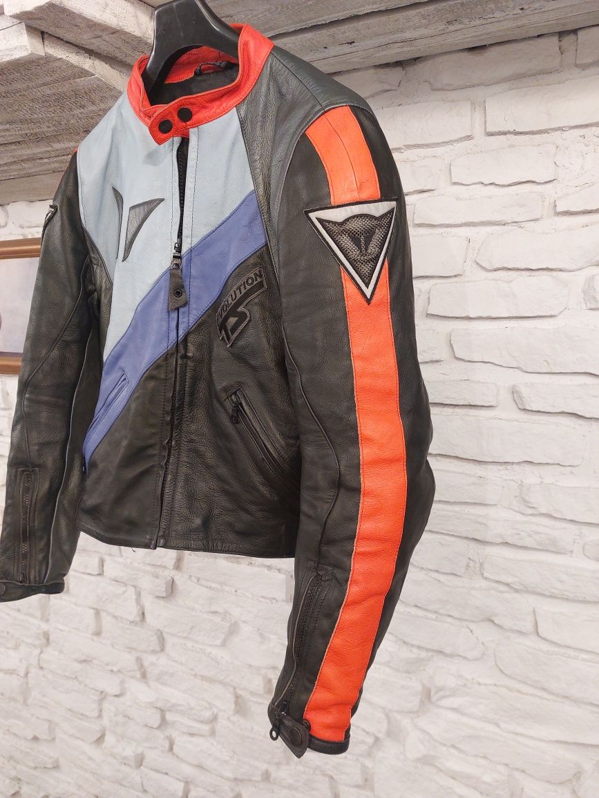 Мото яке Dainese