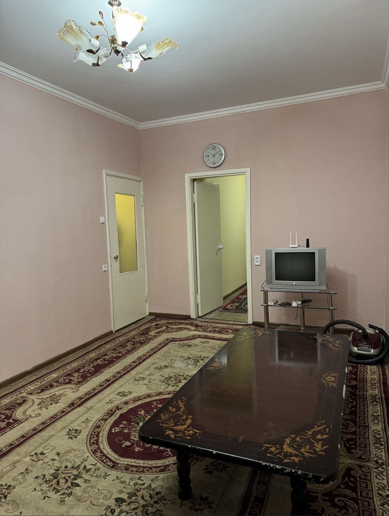 Сдаю квартиру (ТОЛЬКО СЕМЬИ)