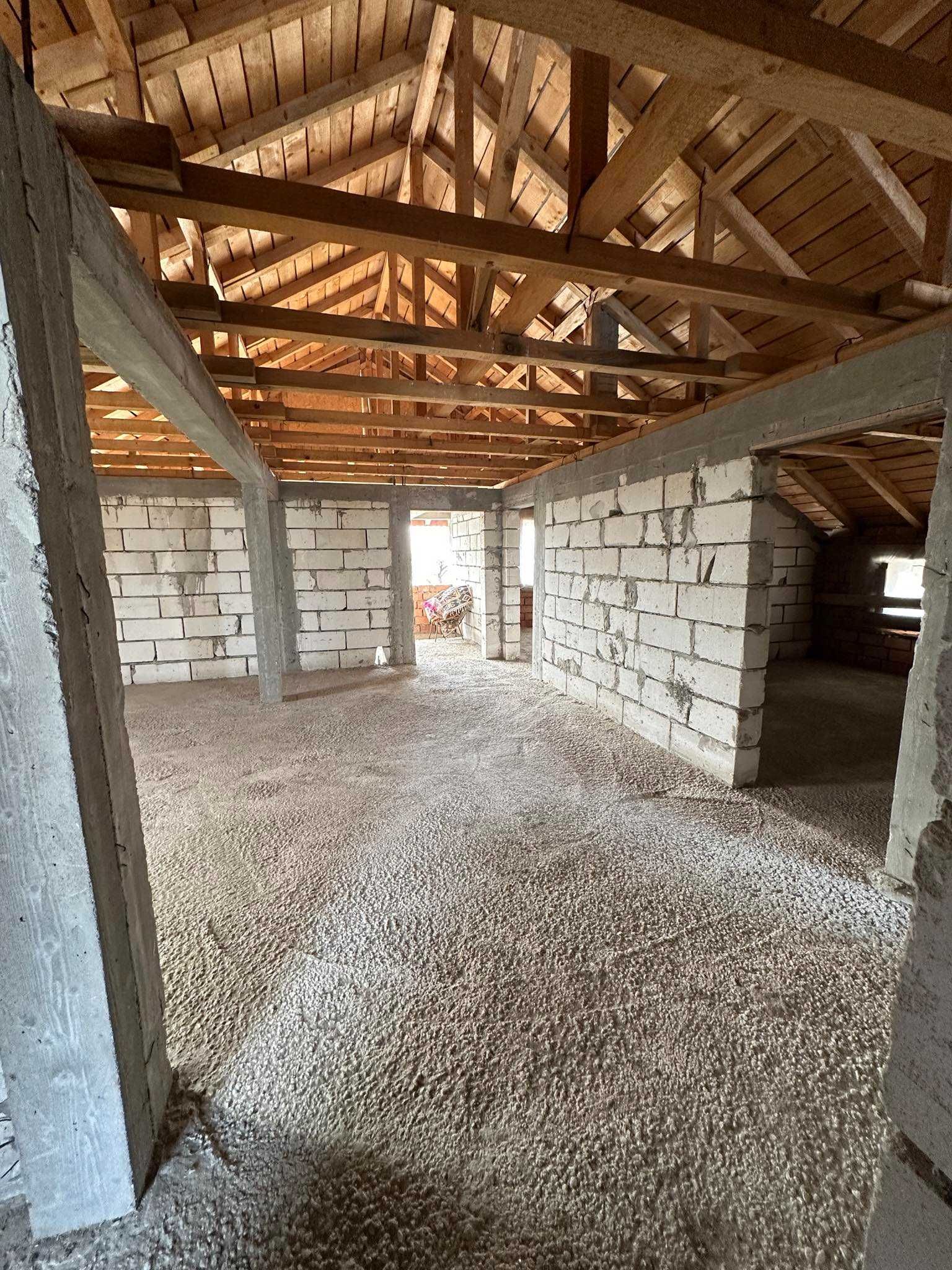Vand casa la tara 260mp - teren 2000mp judetul Buzau