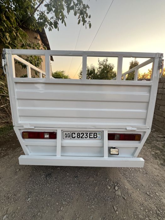 Volga pikap 3110 sotiladi