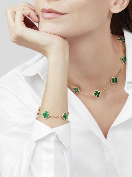 Van Cleef & Arpels VCA Rose Gold Green Vintage Alhambra Дамска Гривна