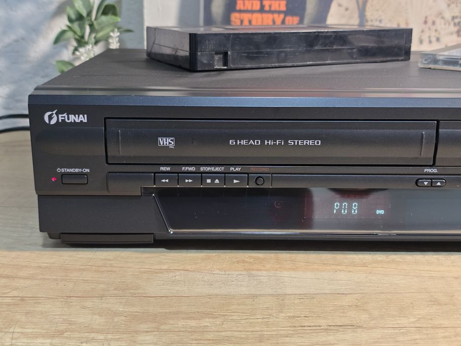 Video player combo FUNAI dvd vhs, dual recorder,  w4a-a4180db