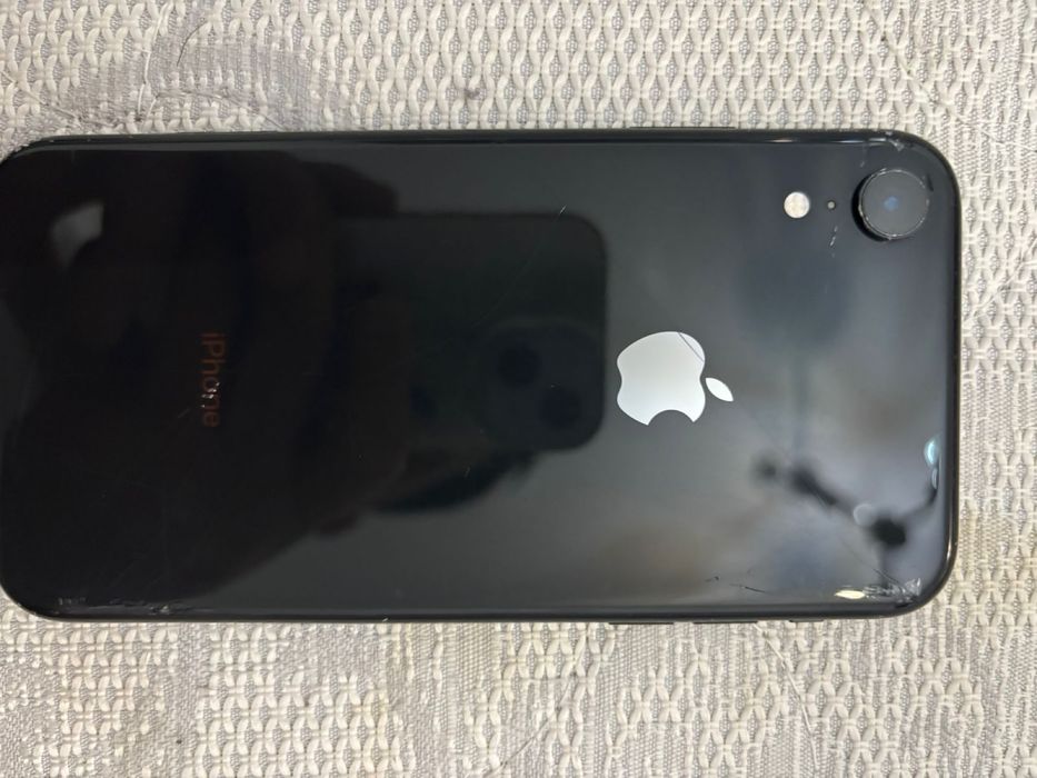 Айфон Хр 128г.  2 симочной