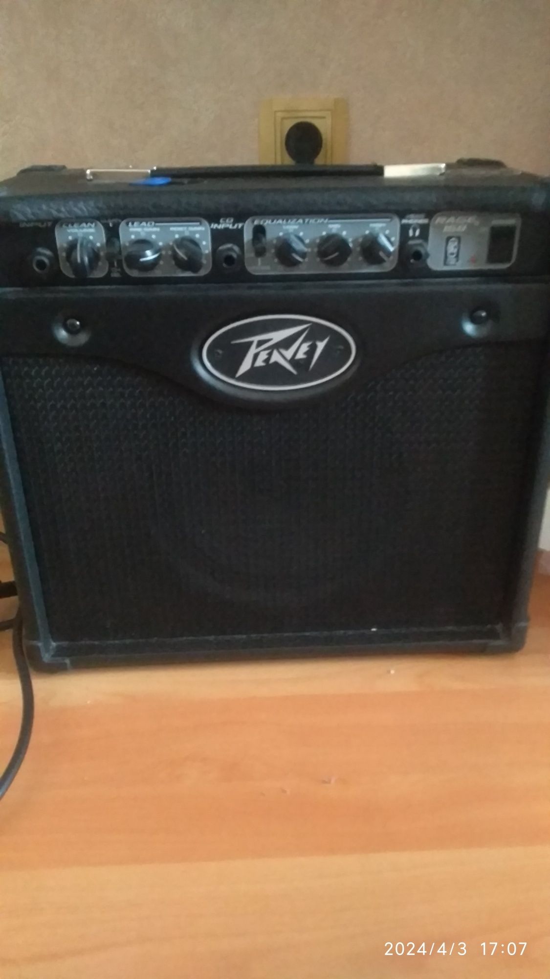 Peavey Rage 158 15-watt