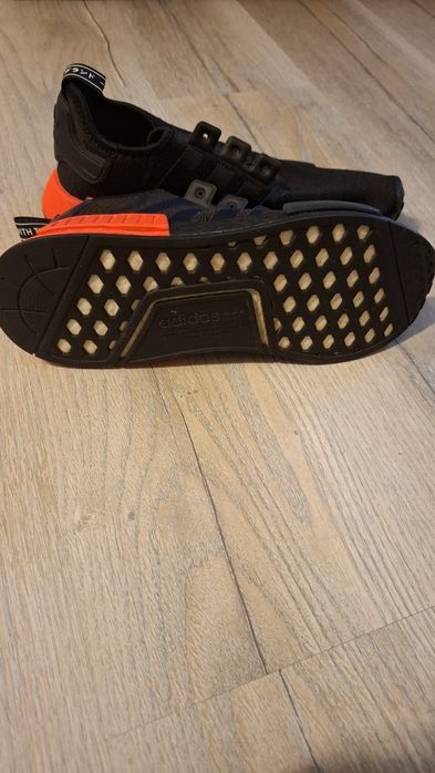 Adidas.                  .