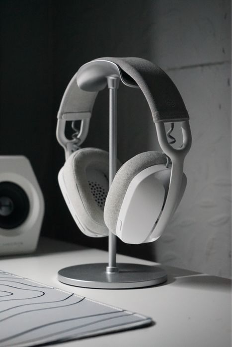 Наушники Logitech vibe zone 100