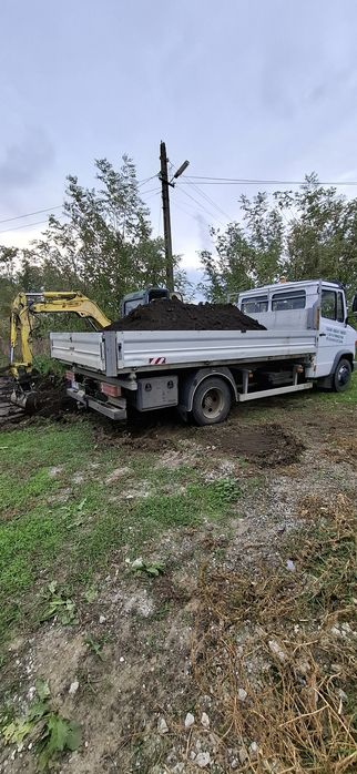 Inchiriez/Prestez servicii cu miniexcavator și bascula