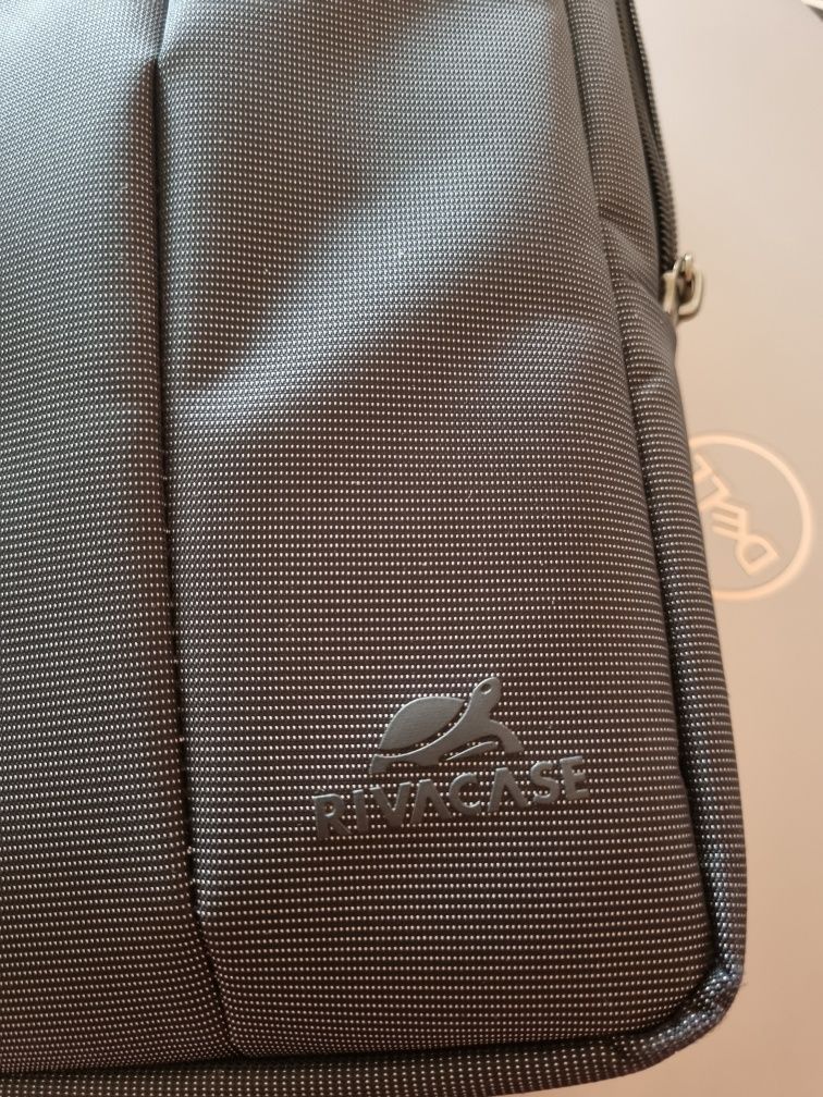 Чанта за лаптоп 15.6" Rivacase