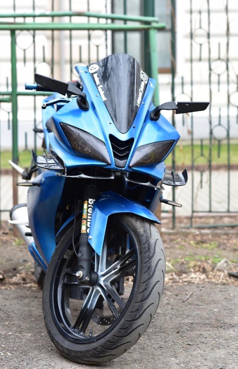 Se vinde Yamaha yzf r125