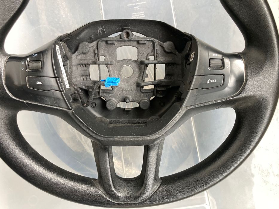 Volan Peugeot 208 2008 volan cu comenzi Peugeot 208 2012 - 2018