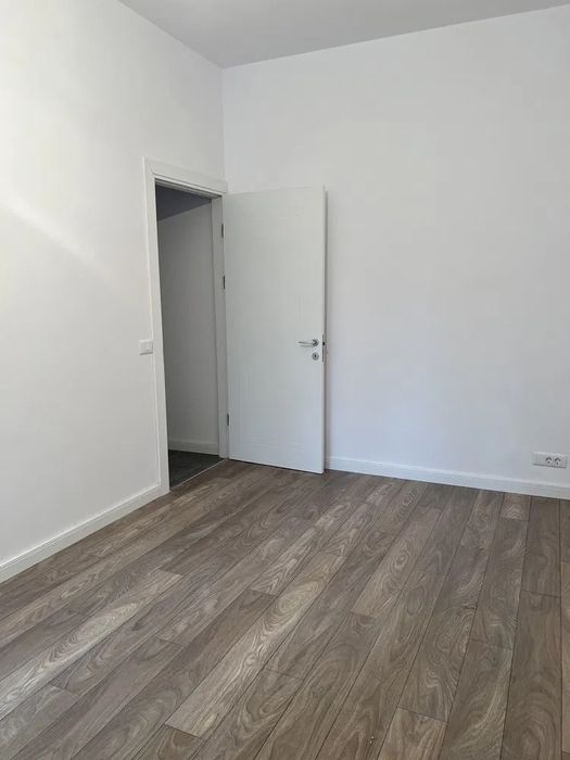 Meserias muncitor constructii la rosu si amenajari interioare Buzau