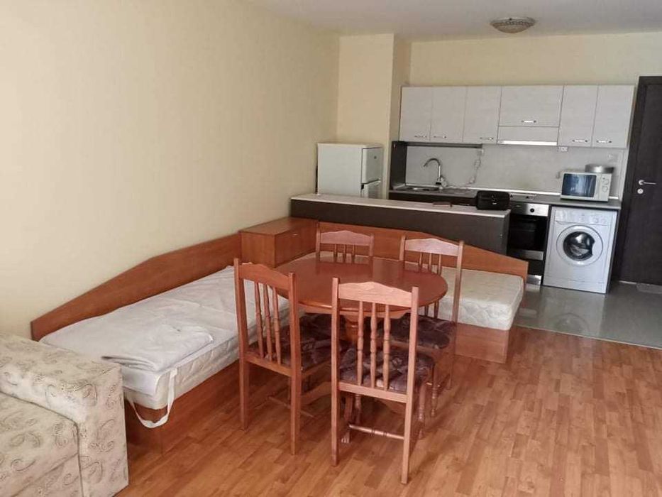 Дава се под наем Едностаен апартамент в Пловдив, Христо Смирненски - 40 кв.м за 214.2 € - Снимка #1