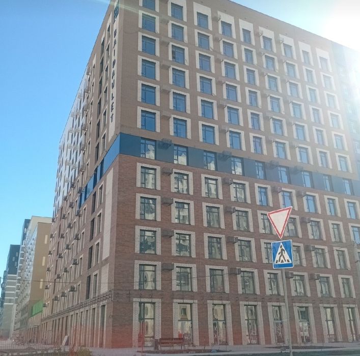 Продам квартиру 3-х жк Байдаулет 11/12 92 м2. Район Хан-шатыр