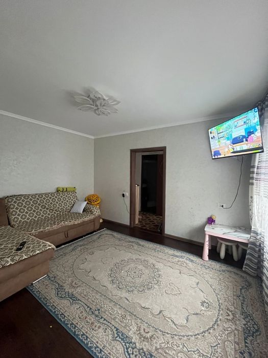 Продам 2 комнатную квартиру