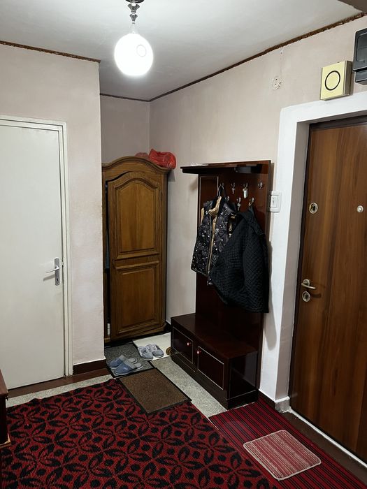 Aprtament 2 camere decomandat
