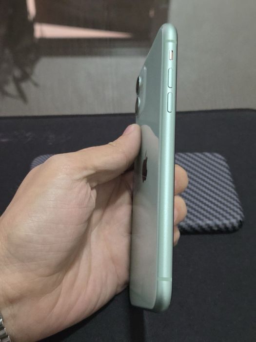 Iphone 11 / 128 gb обмен