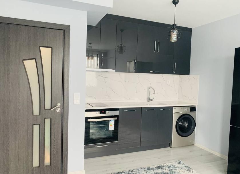 Дава се под наем Двустаен апартамент в Пловдив, Каменица 1 - 62 кв.м за 485 € - Снимка #2