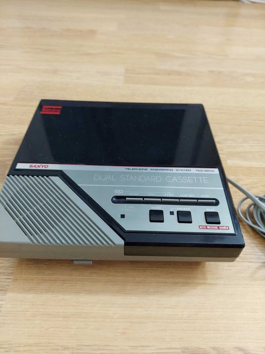 Robot telefon SANYO TAS 320G Robot telefonic cu casete