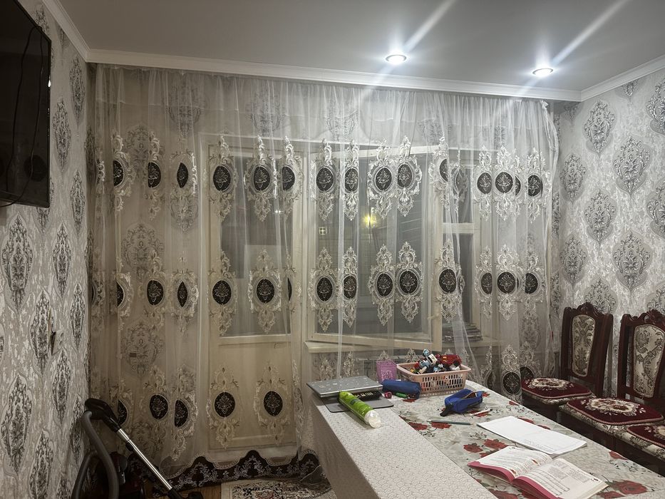 Продам занавеску тюль в отличном состояние