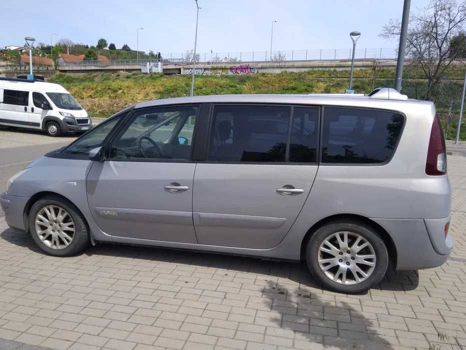 Renault Grand Espace 4 2.0 DCI cu 7 locuri