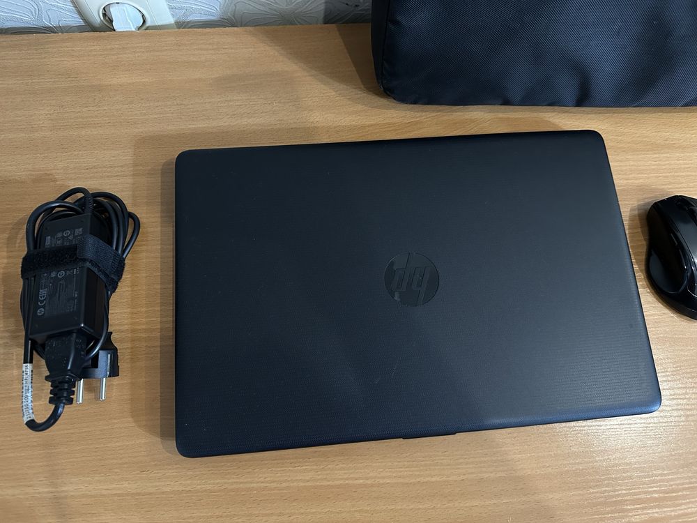 Новый! Ноутбук HP AMD, 8GB, SSD +1TB