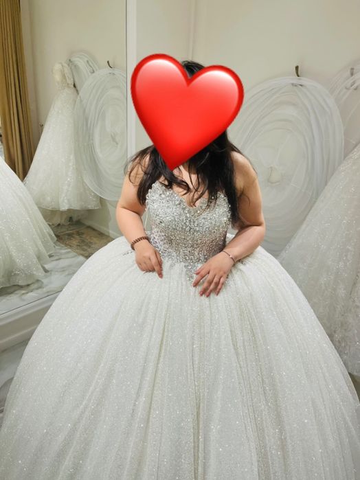 Rochie de mireasa printesa