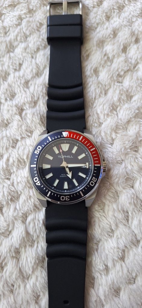 Nou! Ceas automatic diver 300m.